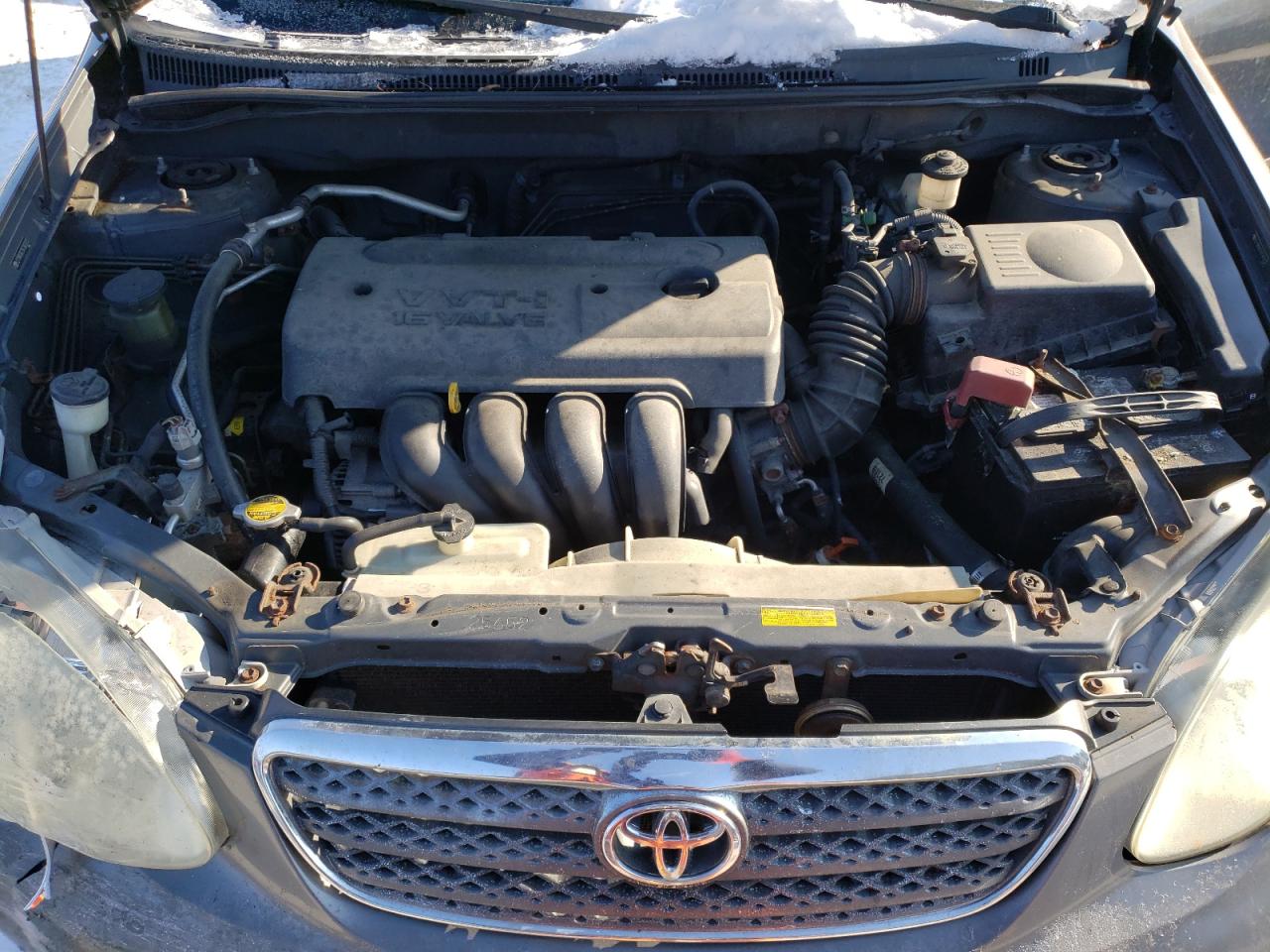 2005 Toyota Corolla - Image 12