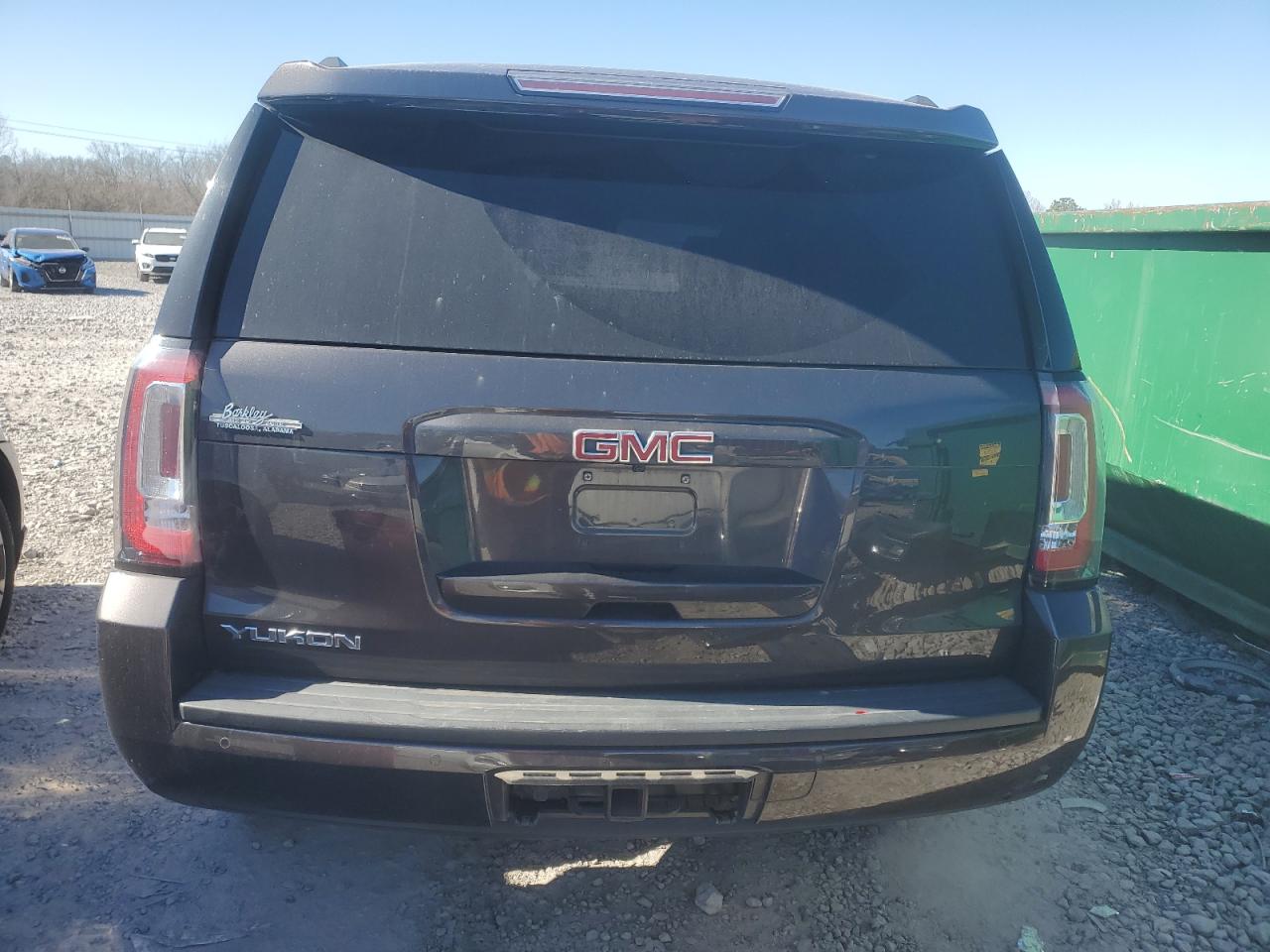 2017 GMC Yukon - Image 6