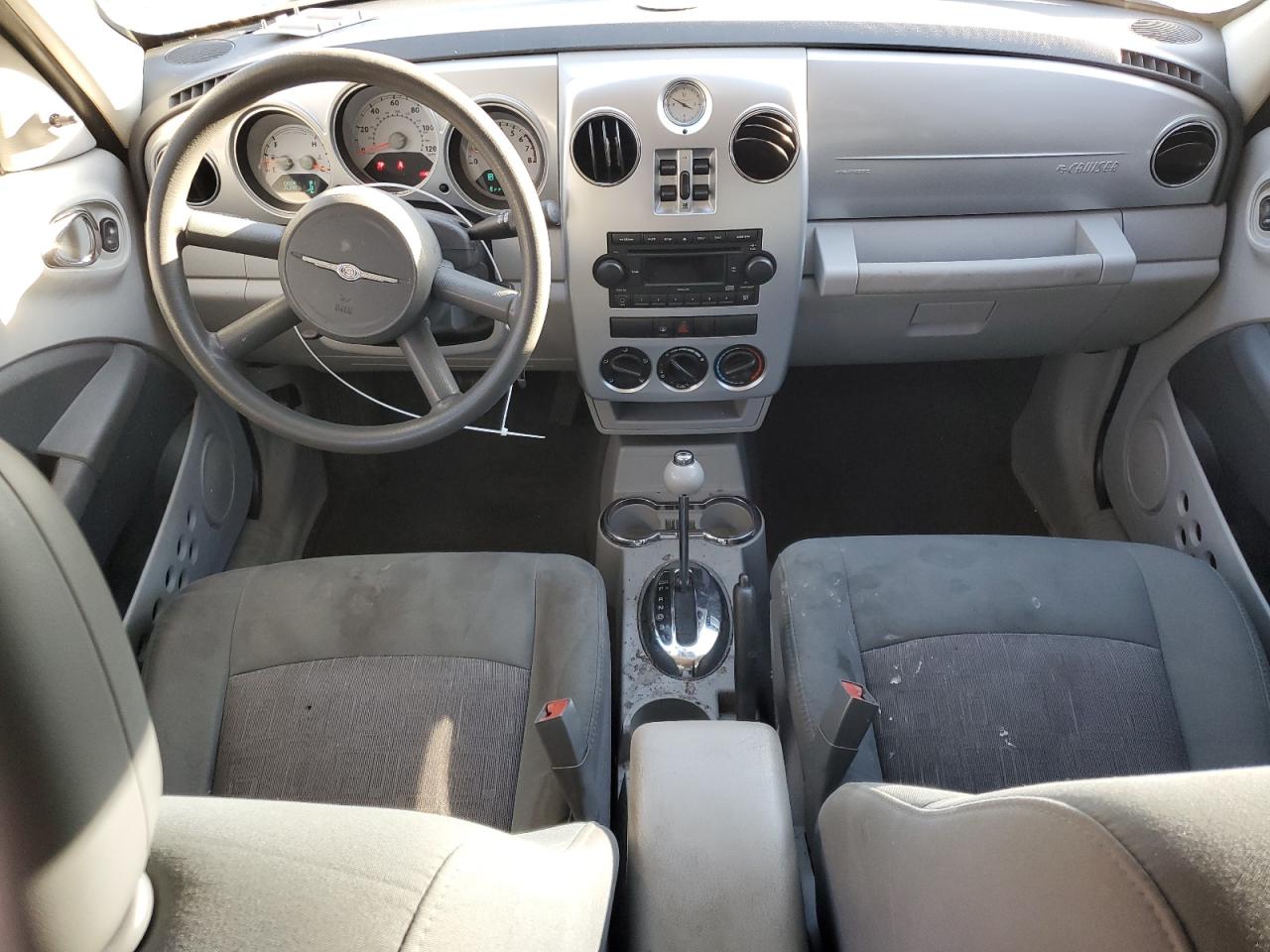 2008 Chrysler PT Cruiser - Image 8