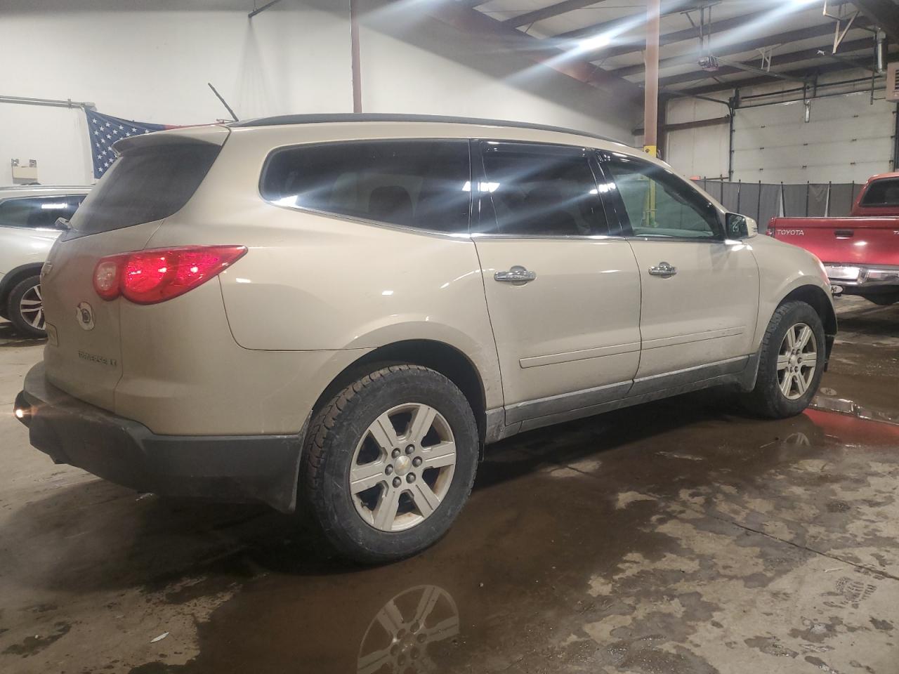 2012 Chevrolet Traverse - Image 3