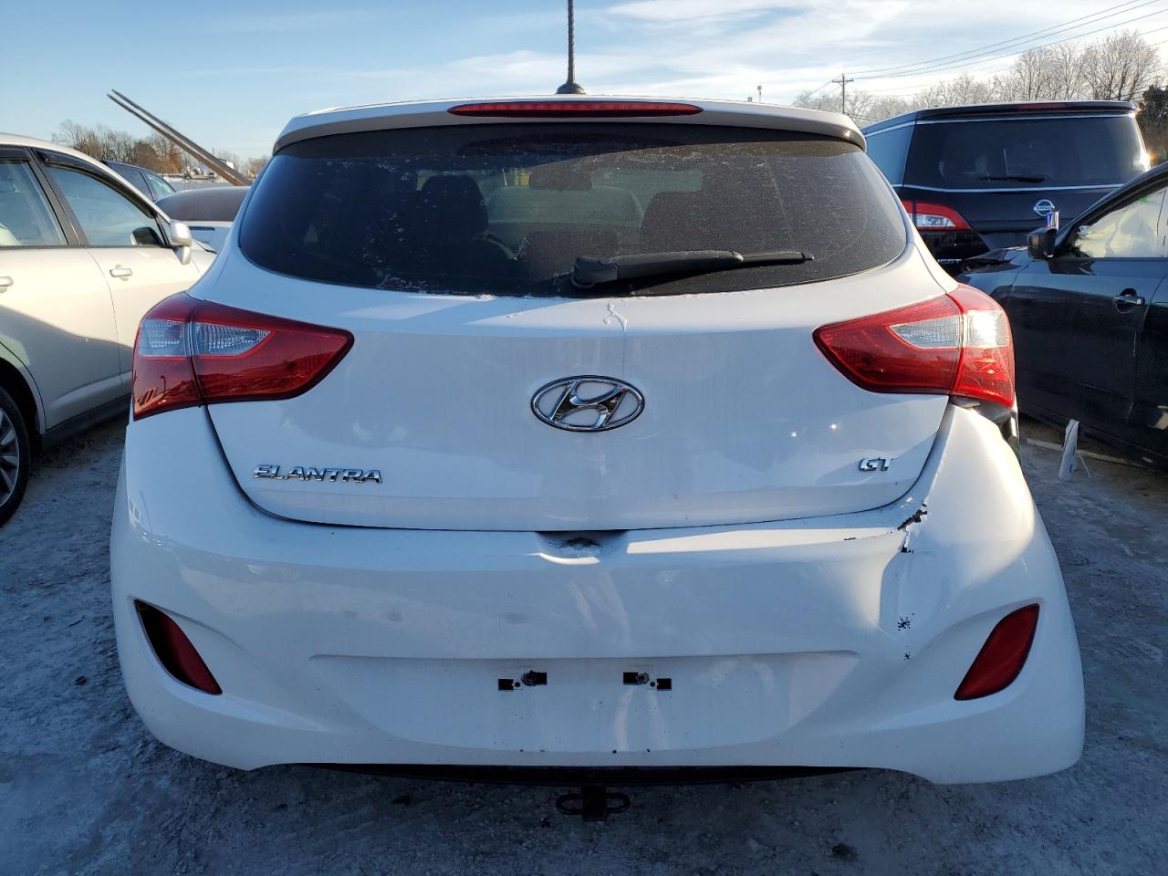 2014 Hyundai Elantra - Image 6