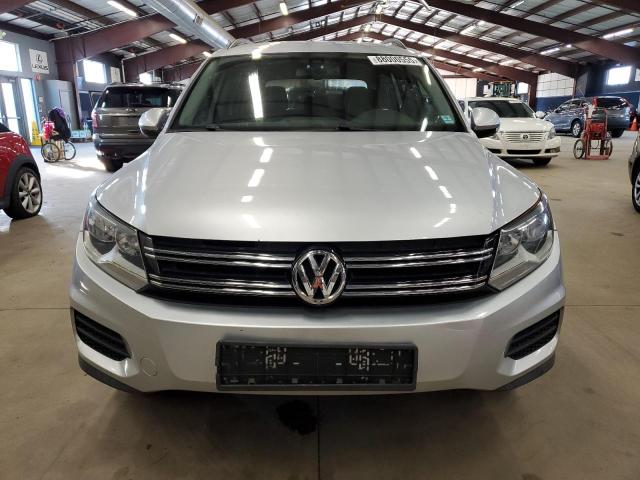 Parquets VOLKSWAGEN TIGUAN 2016 Srebrny