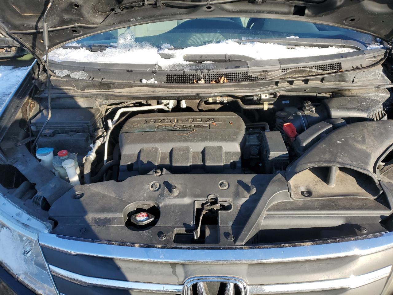 2012 Honda Odyssey - Image 12