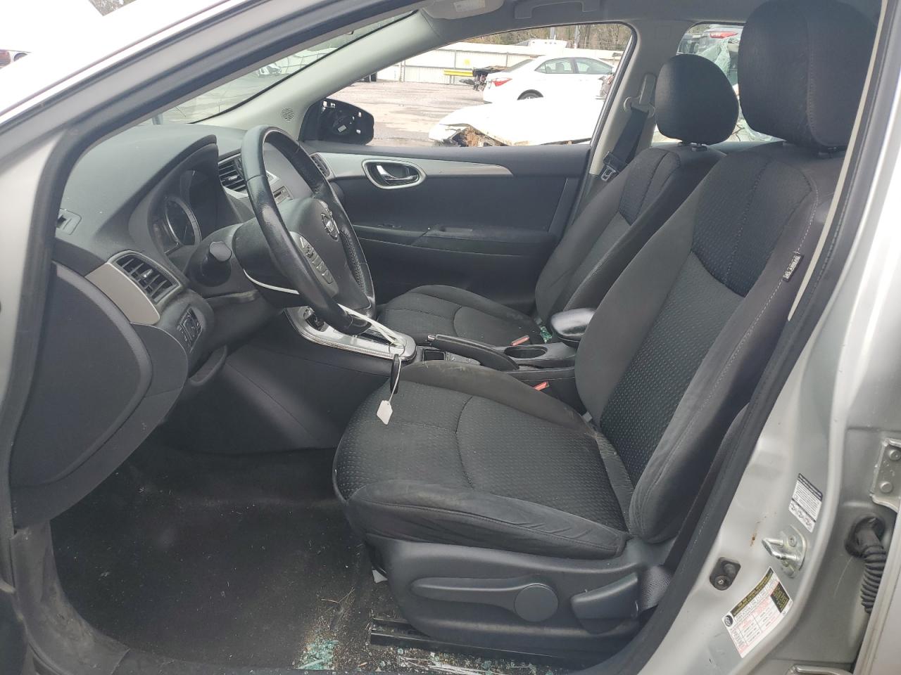 2014 Nissan Sentra - Image 7