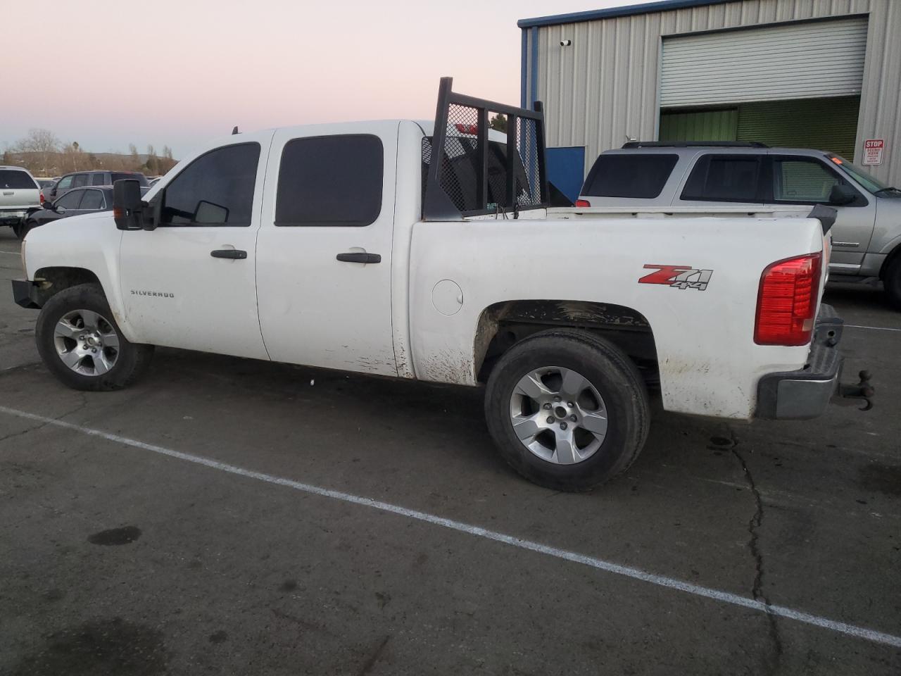 2011 Chevrolet Silverado - Image 2
