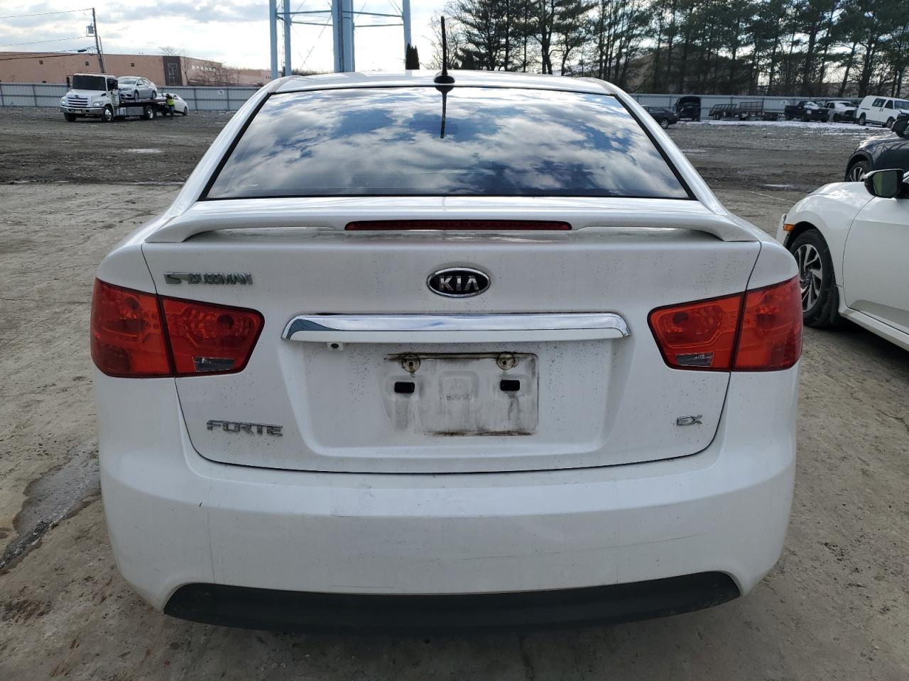 2012 Kia Forte - Image 6
