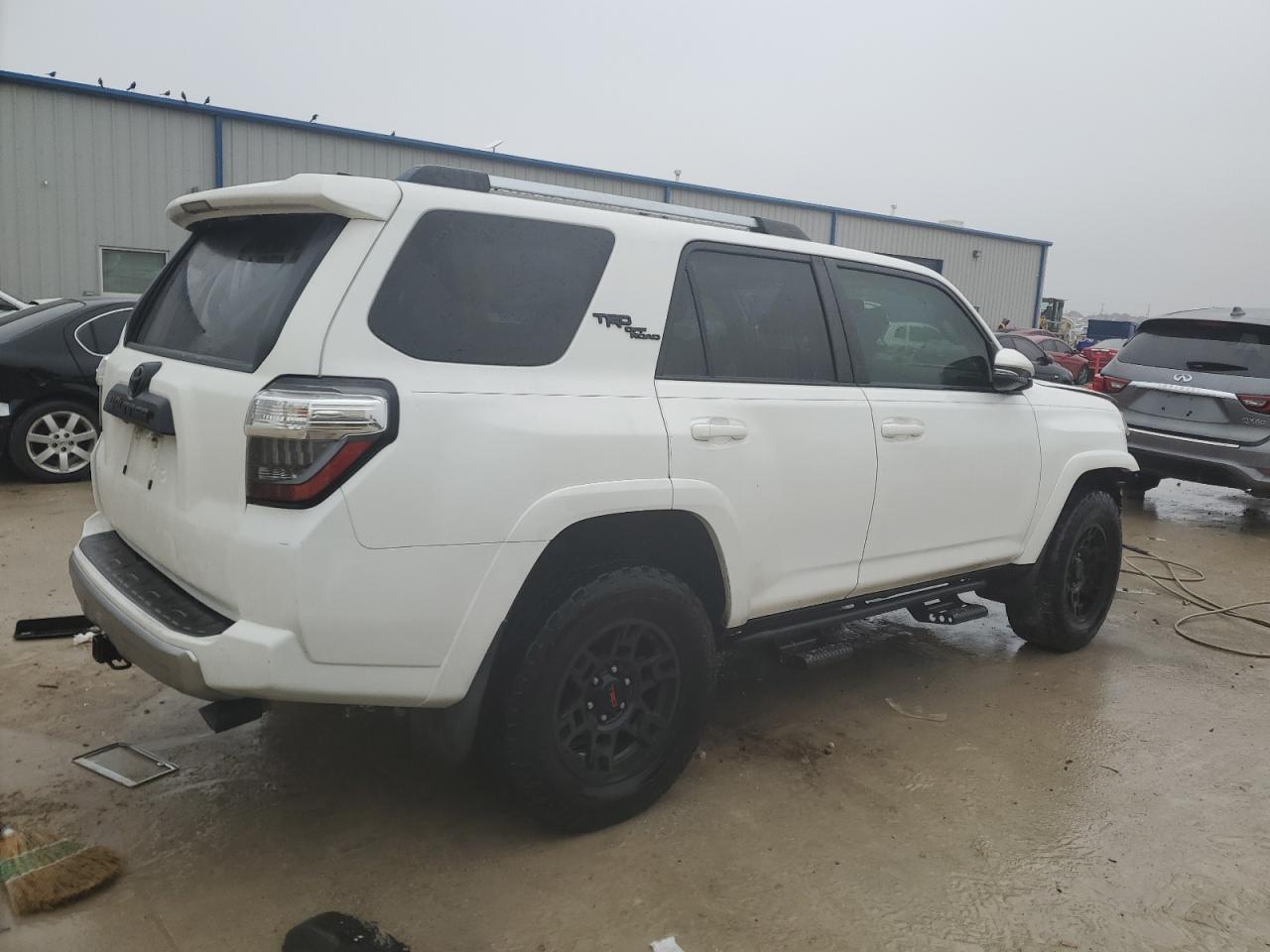 2018 Toyota 4Runner - Image 3