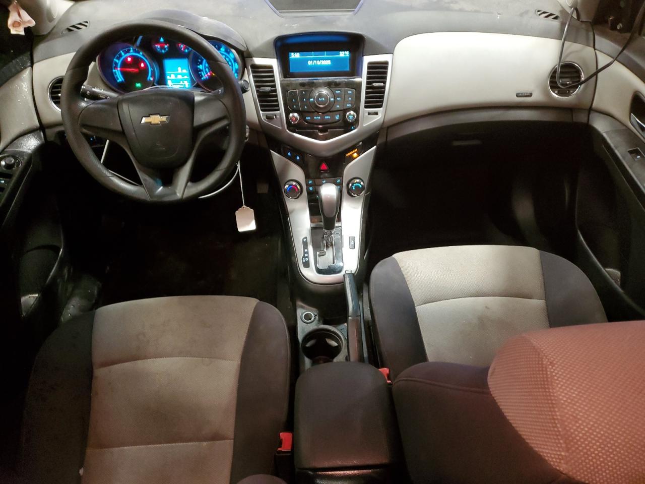 2012 Chevrolet Cruze - Image 8