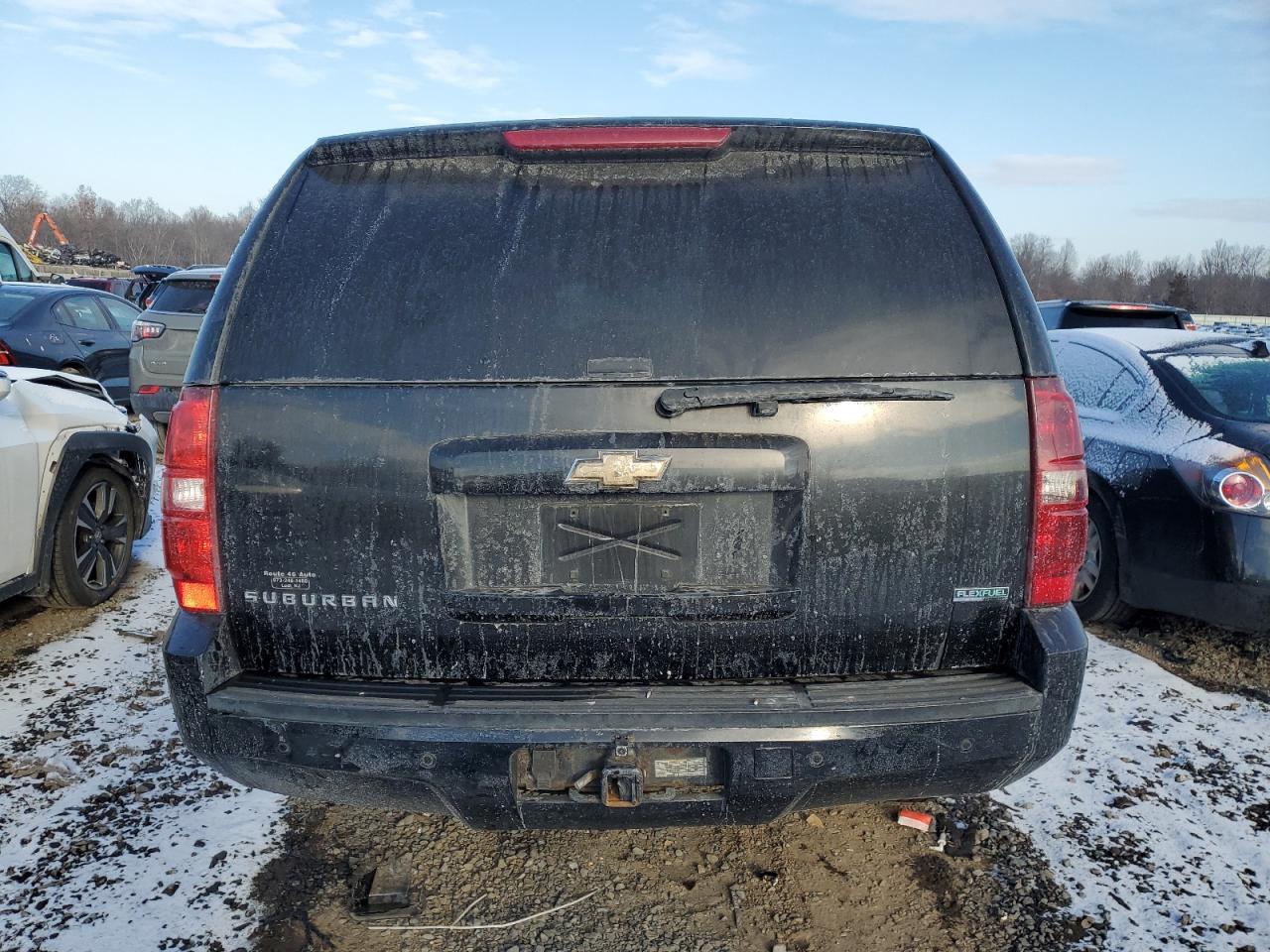 2011 Chevrolet Suburban K1500 Lt VIN: 1GNSKJE35BR294657 Lot: 88922375