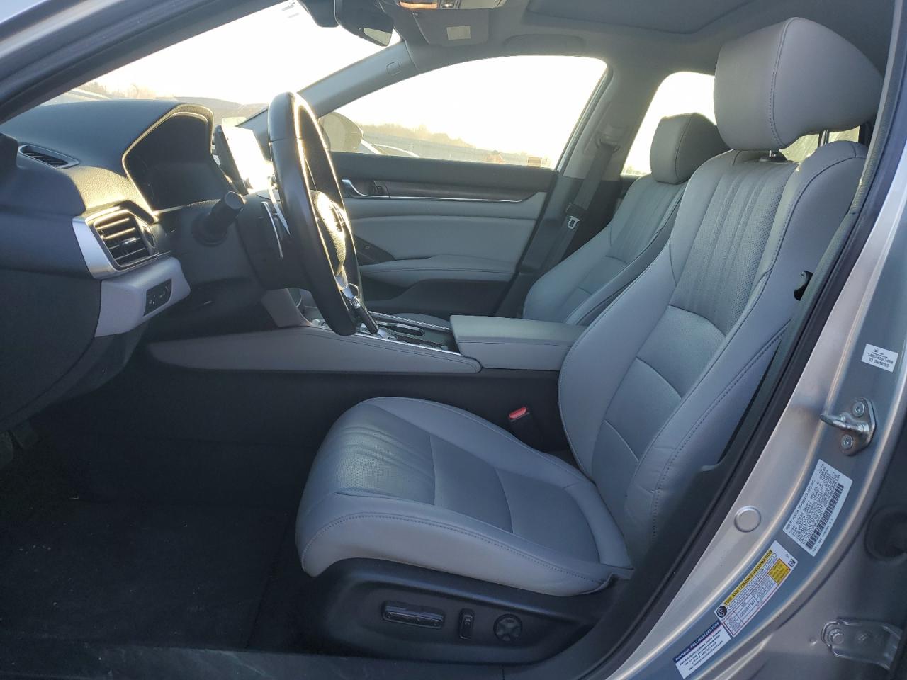2020 Honda Accord - Image 7