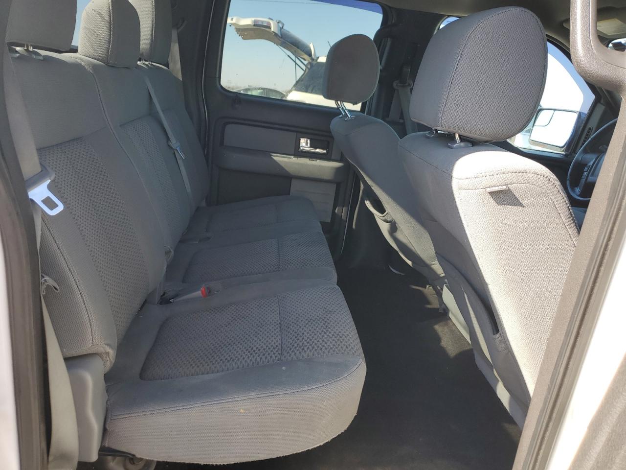 2012 Ford F-150 - Image 10