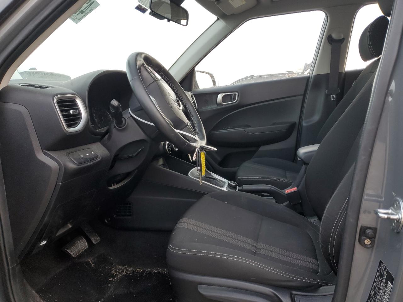 2021 Hyundai Venue - Image 7