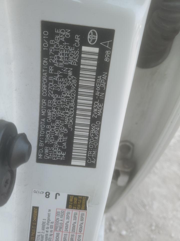 2010 Toyota Prius - Image 14