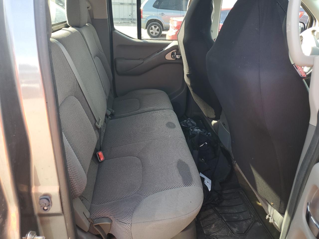 2017 Nissan Navara (Frontier) - Image 10