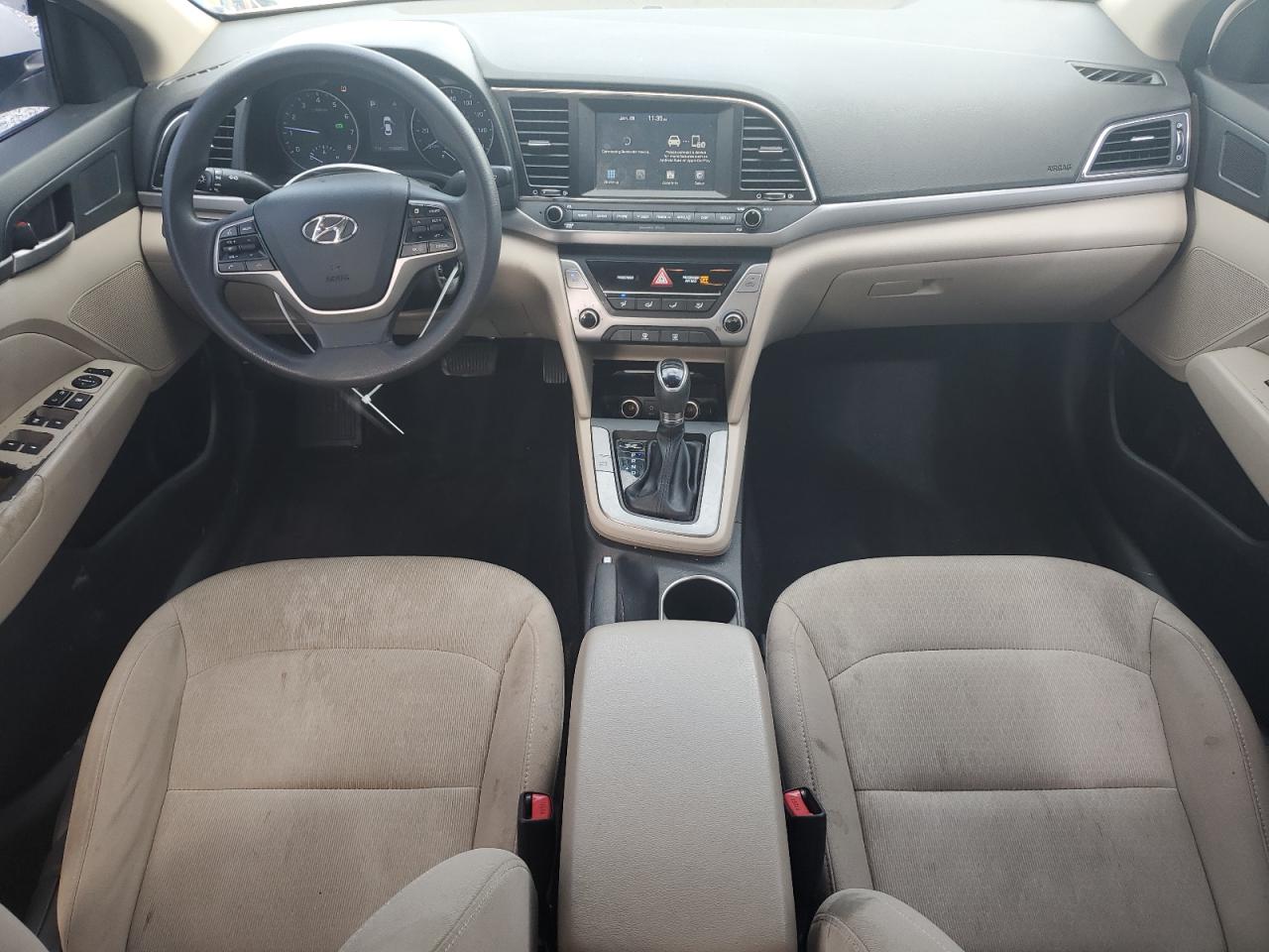 2018 Hyundai Elantra - Image 8