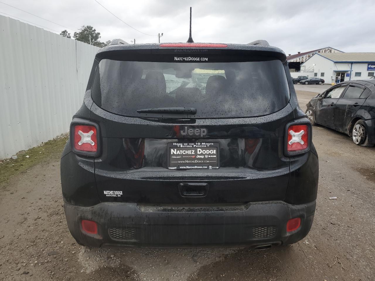 2021 Jeep Renegade - Image 6