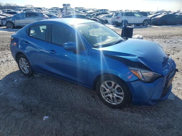 Sedans TOYOTA YARIS 2017 Blue