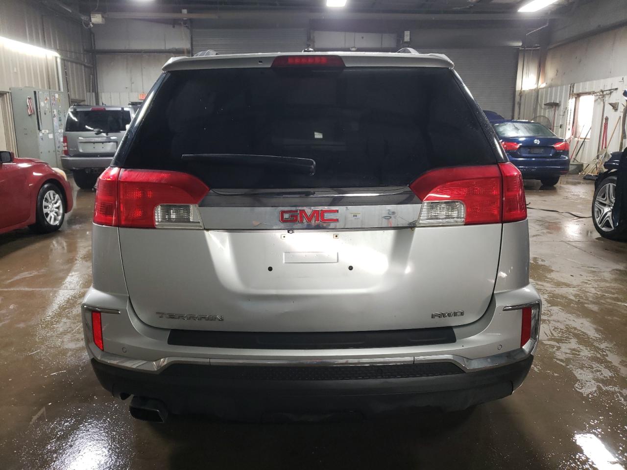 2016 GMC Terrain - Image 6
