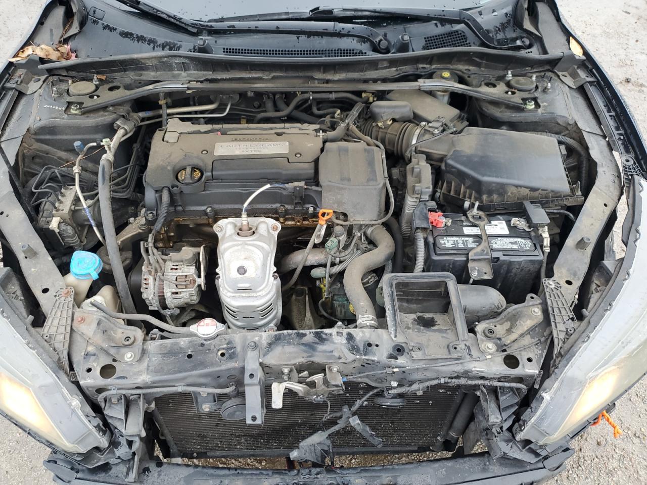 2014 Honda Accord - Image 12