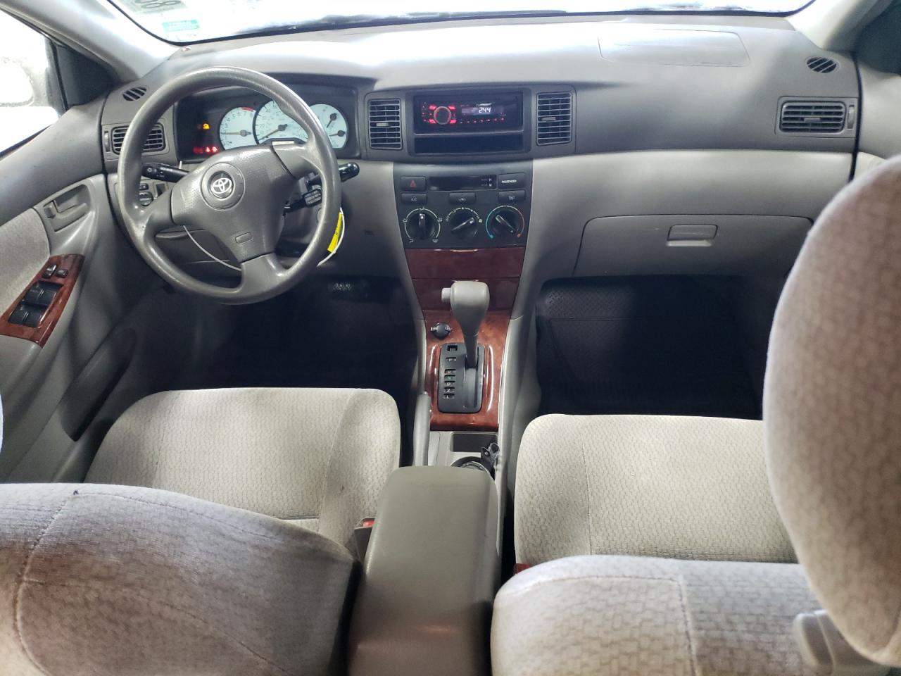 2003 Toyota Corolla - Image 8
