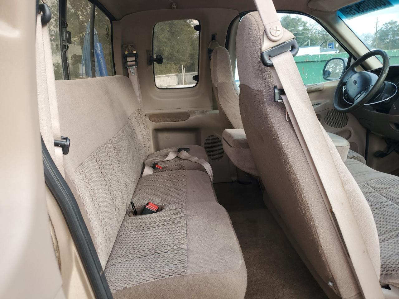 1997 Ford F-150 - Image 10