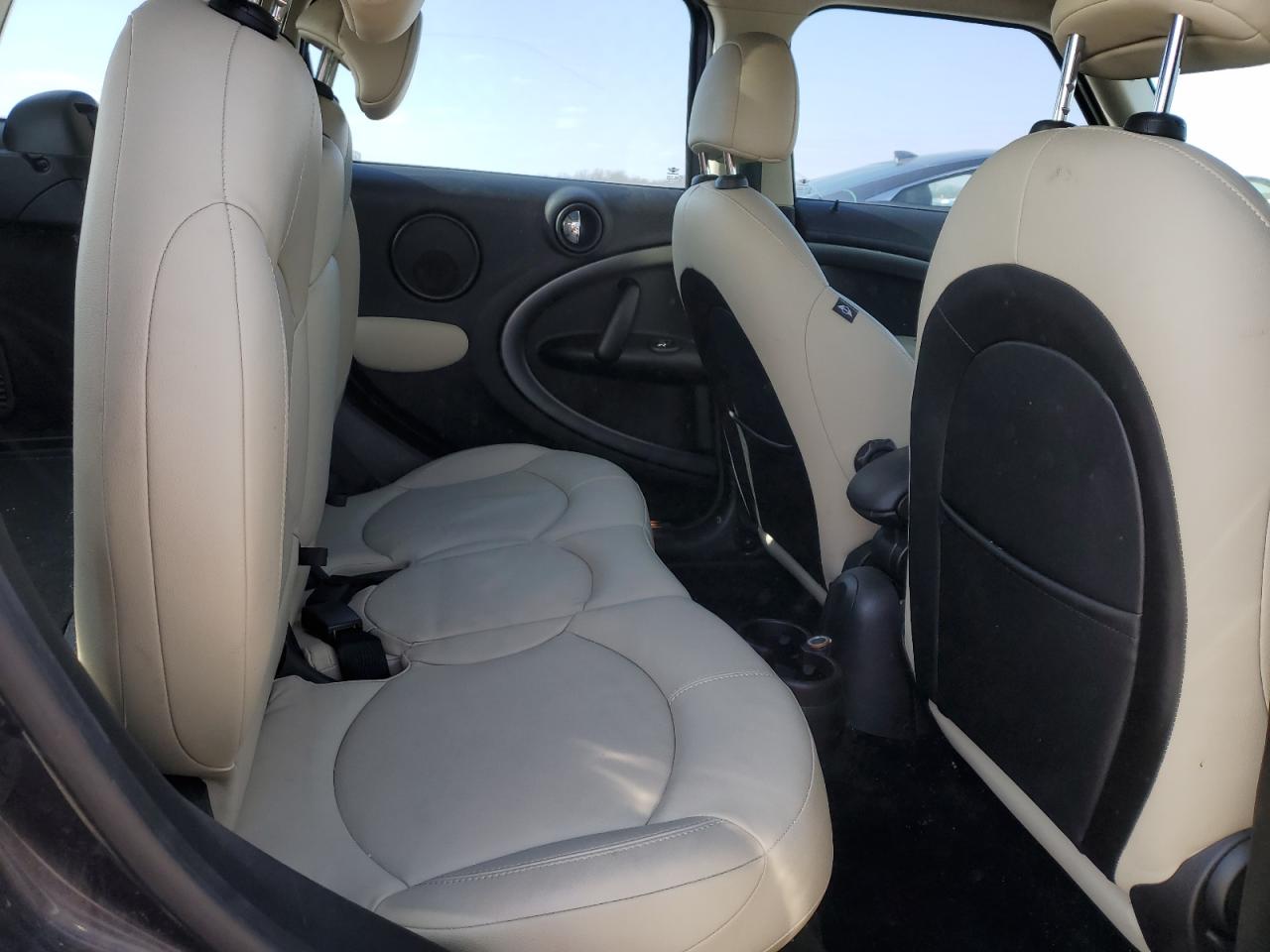 2014 MINI Cooper - Image 10