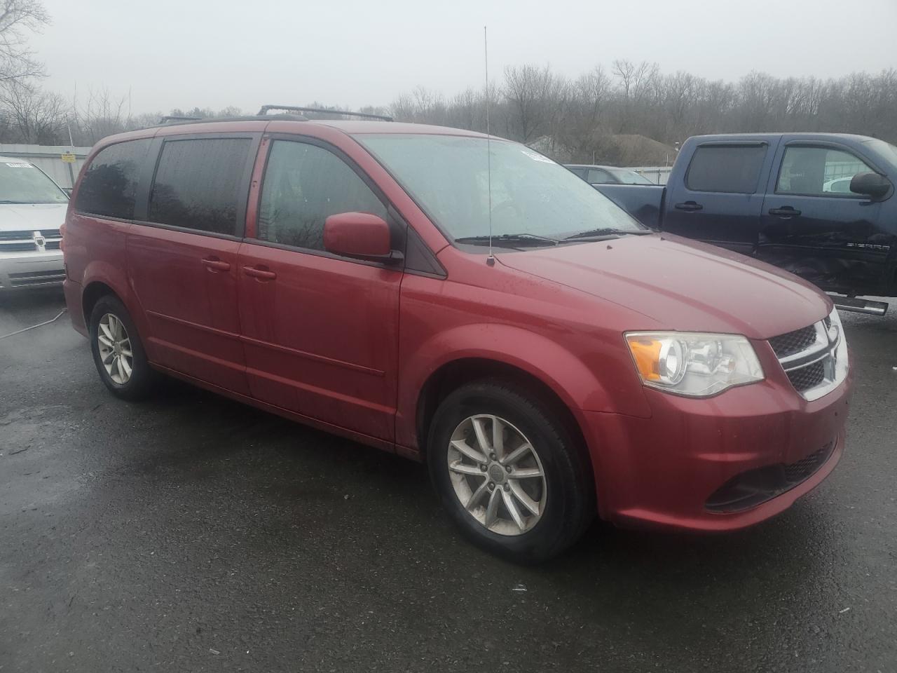 2014 Dodge Caravan - Image 4