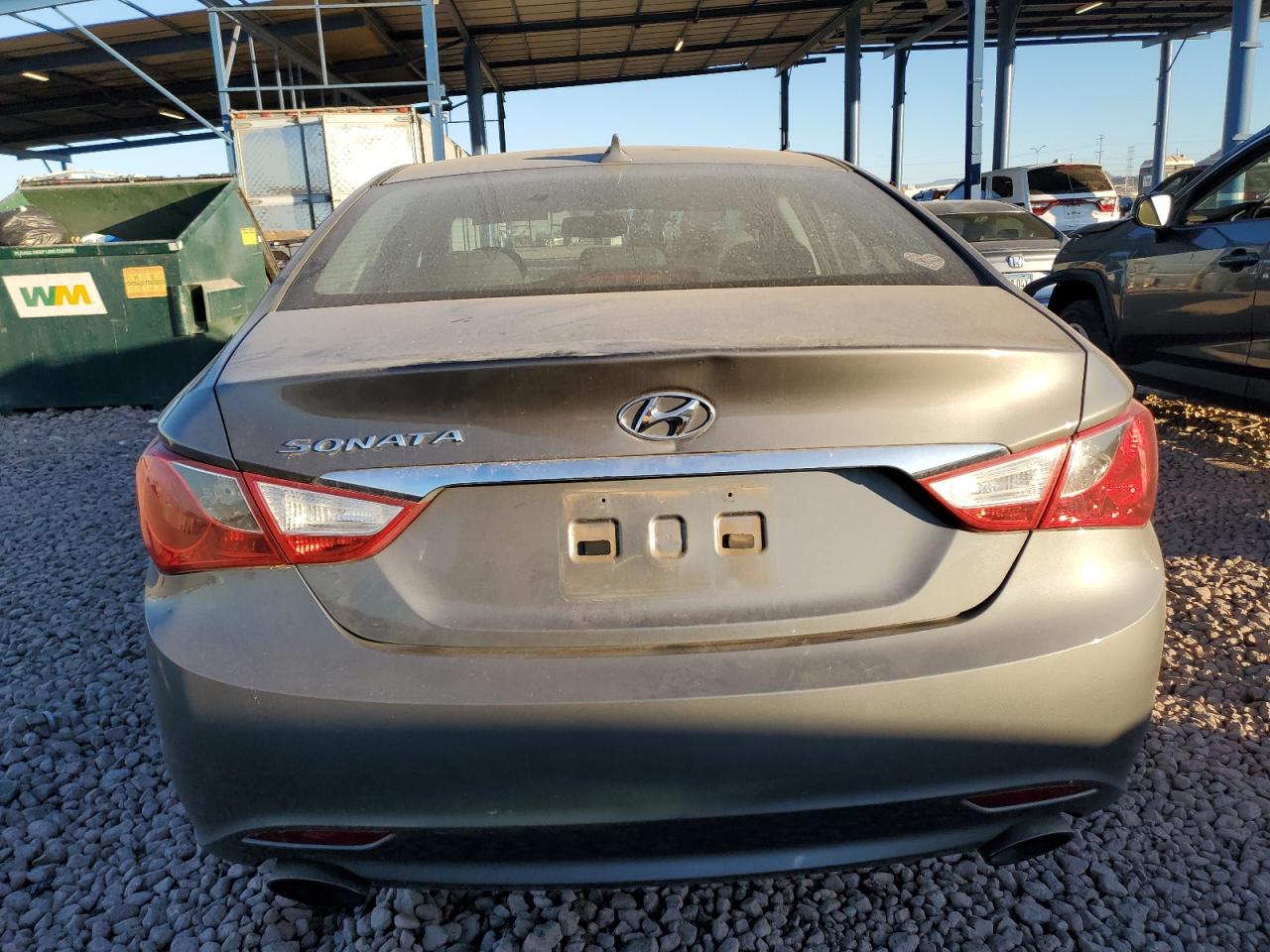 2013 Hyundai Sonata - Image 6