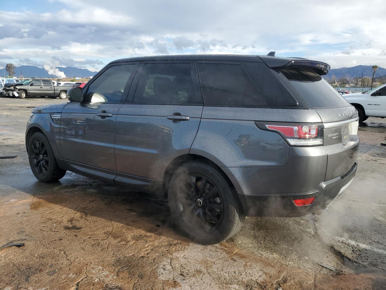 2016 Land Rover Range Rover - Image 2