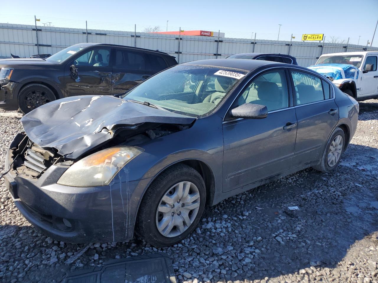 2009 Nissan Altima - Image 1