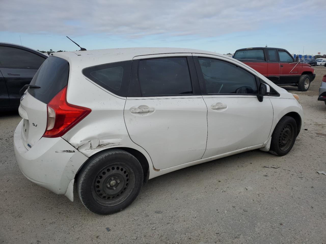 VIN 3N1CE2CP1EL365240 2014 NISSAN VERSA no.3