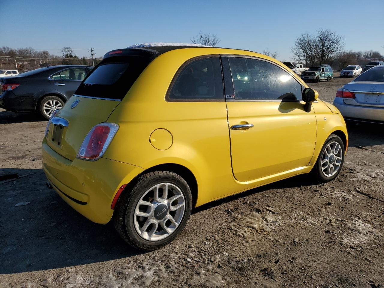 2015 Fiat 500 - Image 3