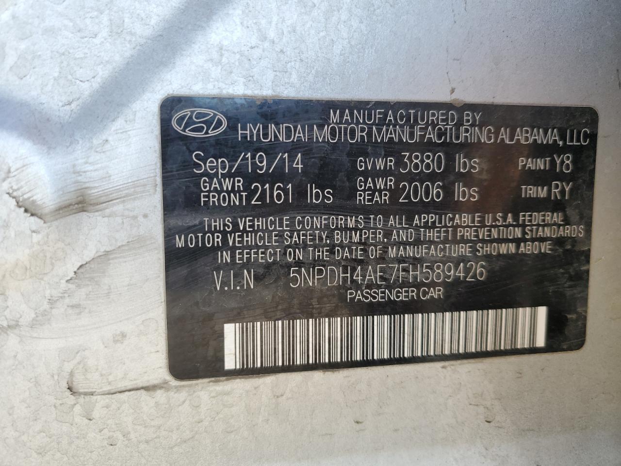 2015 Hyundai Elantra - Image 15