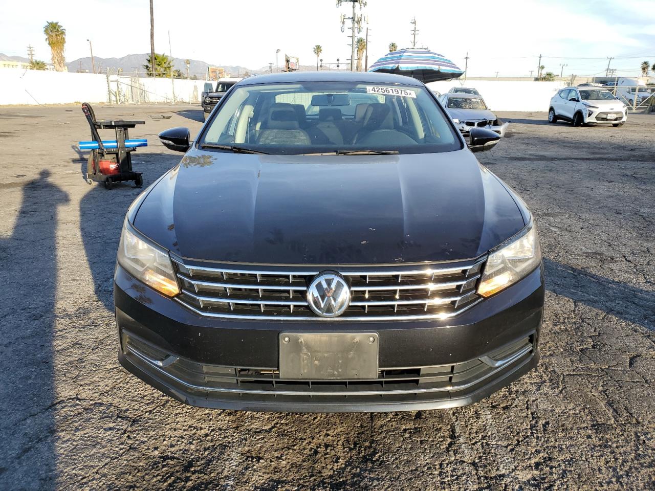 2018 Volkswagen Passat - Image 5