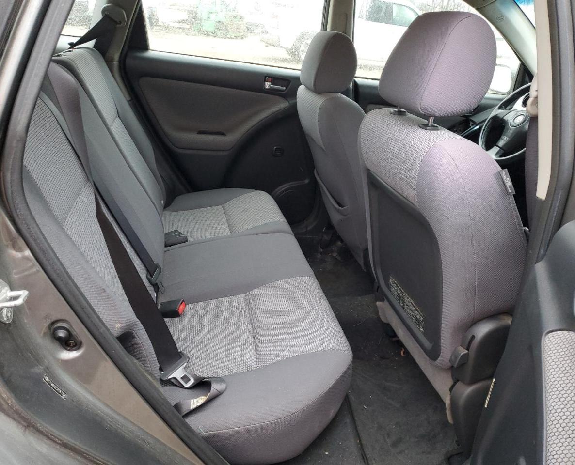 2006 Toyota Corolla Matrix Xr VIN: 2T1KR30E26C611996 Lot: 41372625