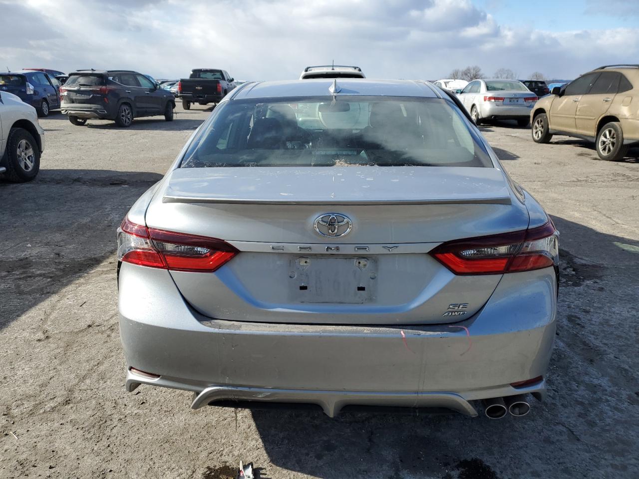 2022 Toyota Camry - Image 6