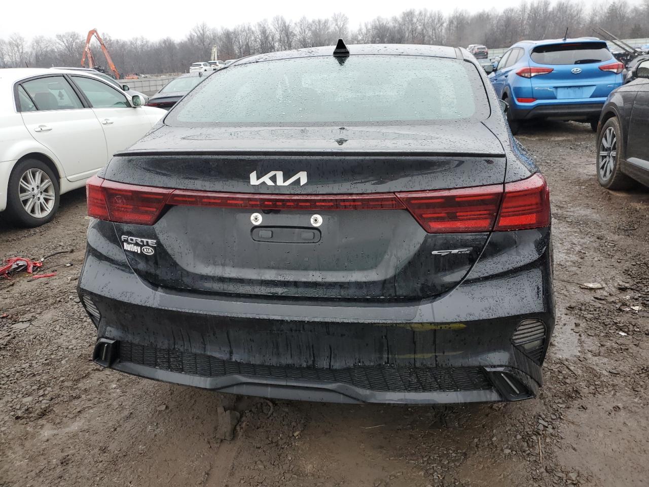 2023 Kia Forte - Image 6
