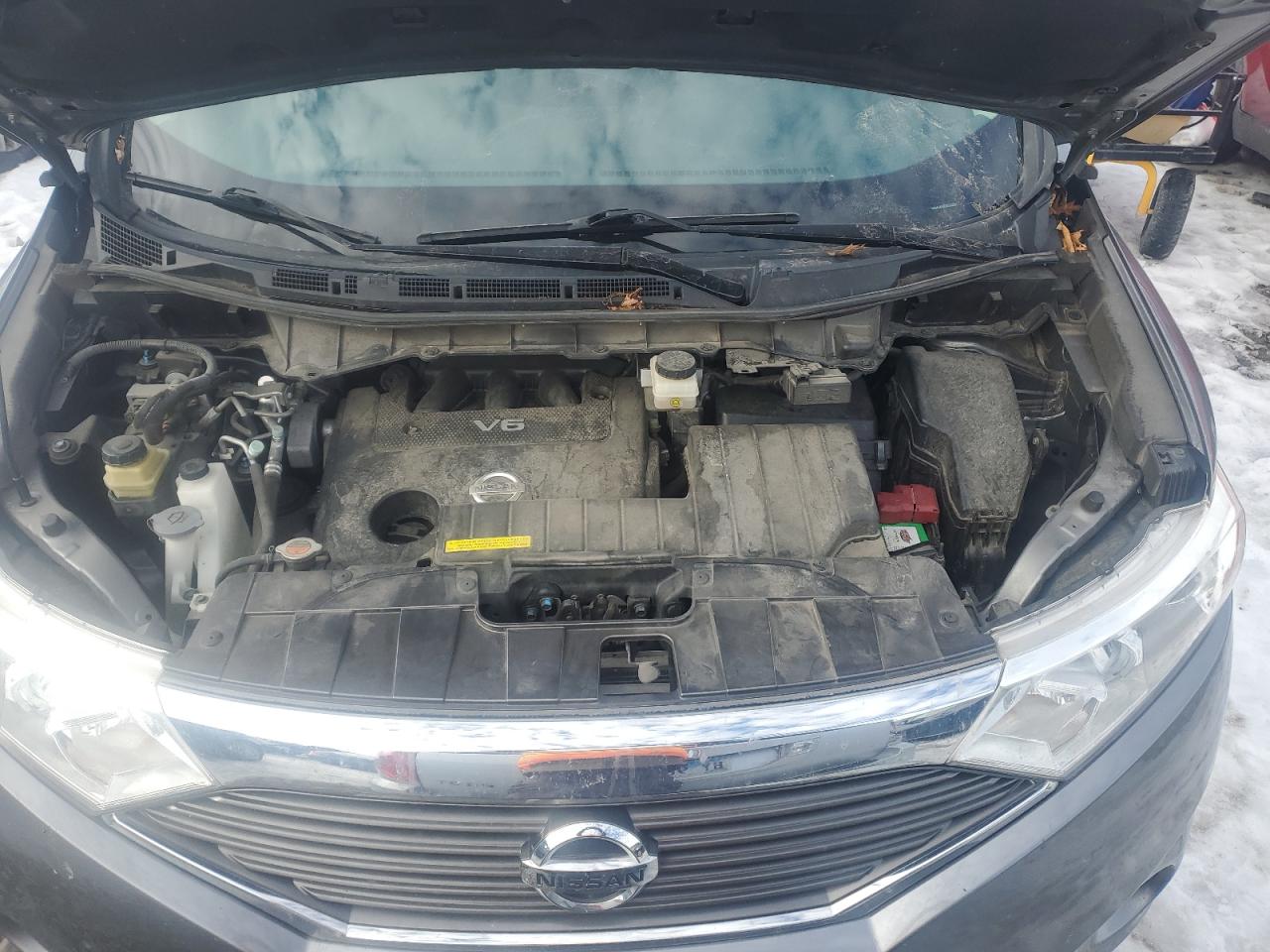 2015 Nissan Quest - Image 12