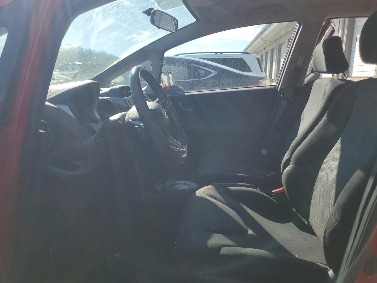 2010 Honda Fit - Image 7