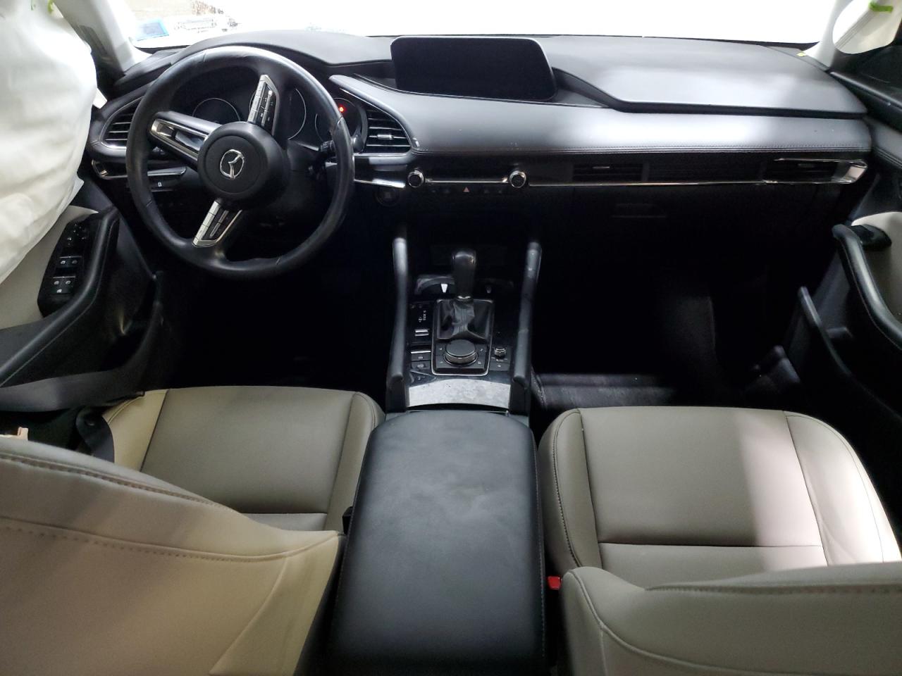 2022 Mazda 3 - Image 8