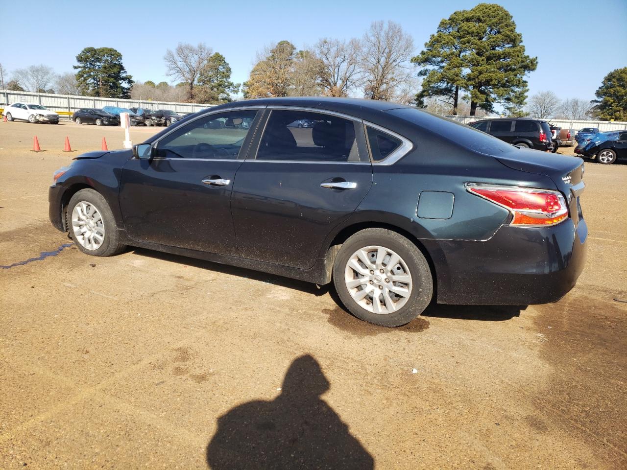 2014 Nissan Altima - Image 2