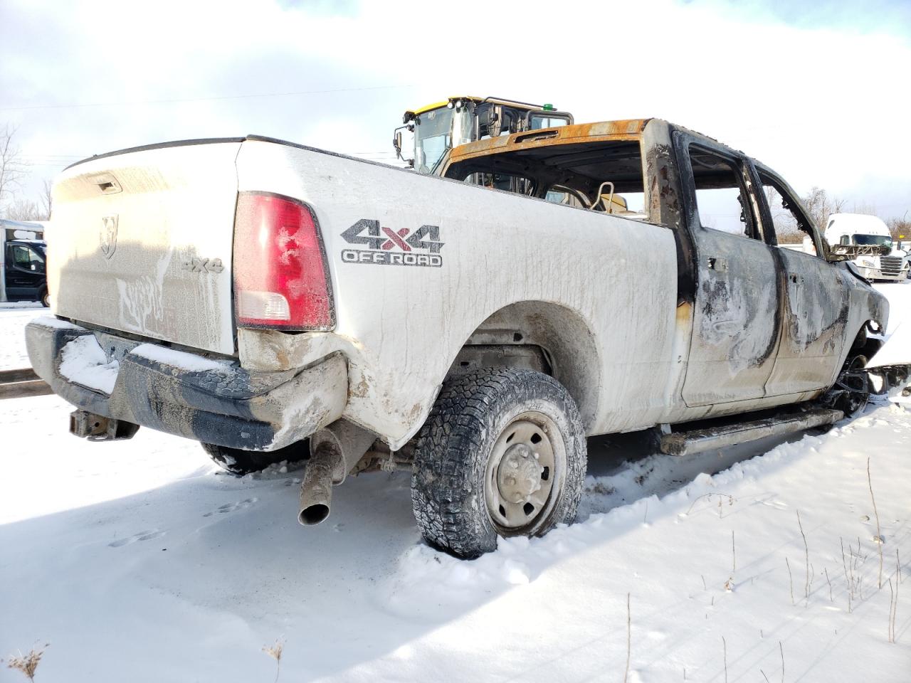 2015 RAM 2500 - Image 3