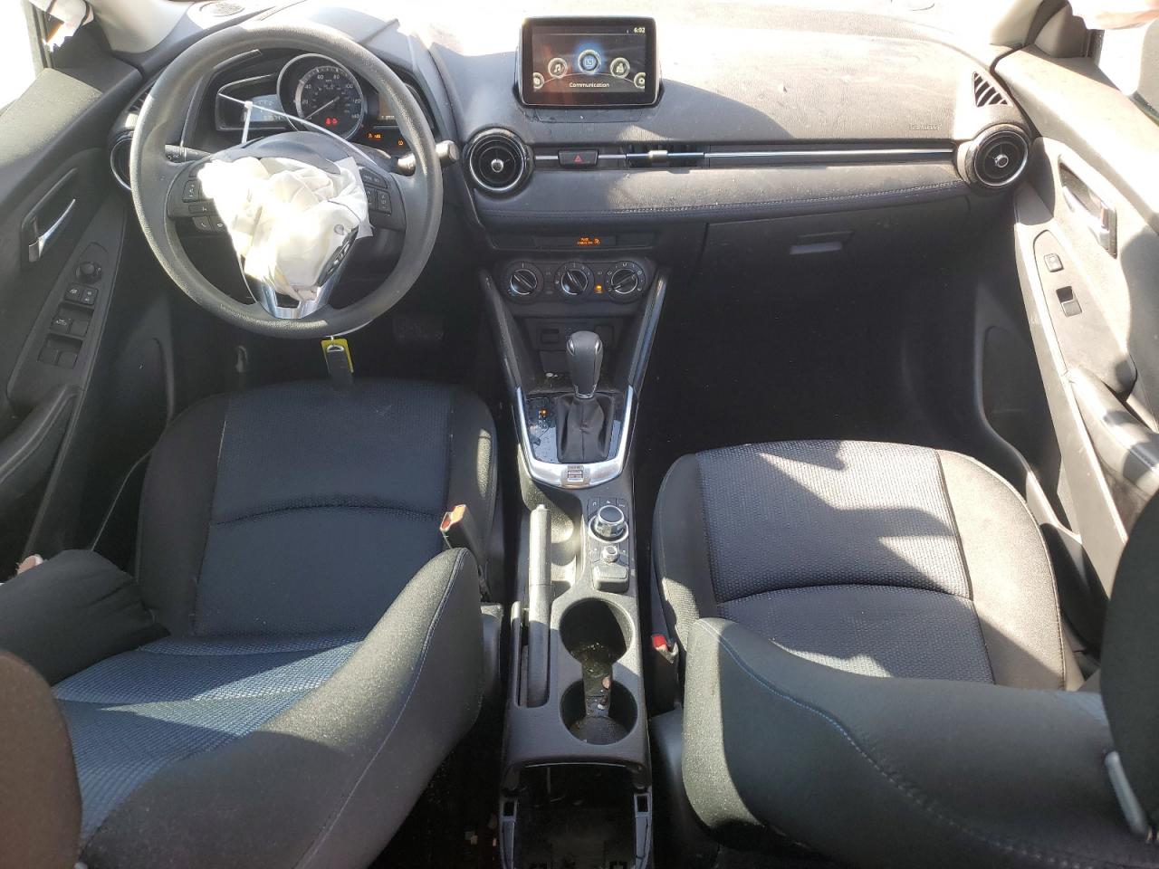 2018 Toyota Yaris - Image 8