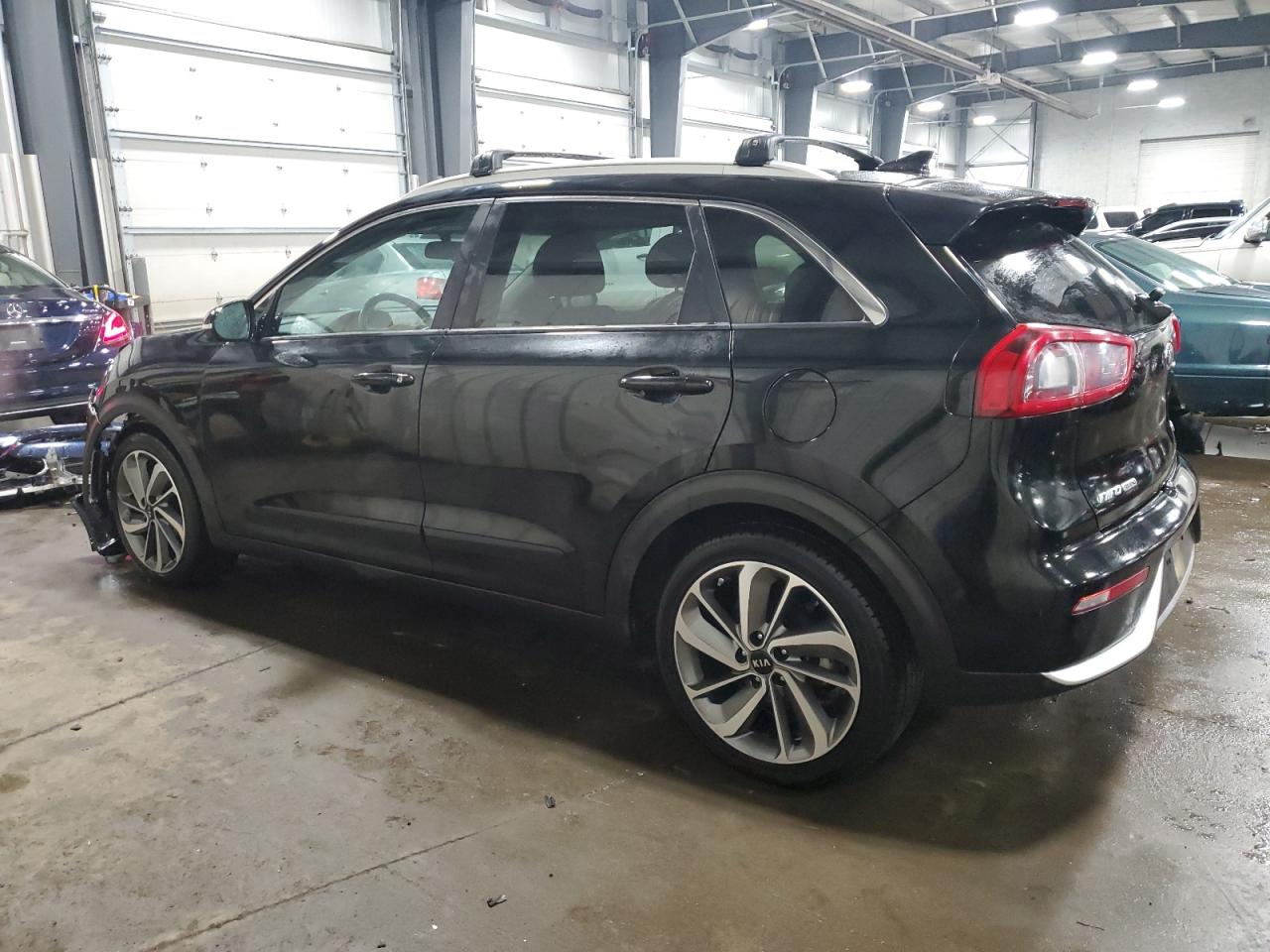 2017 Kia Niro - Image 2