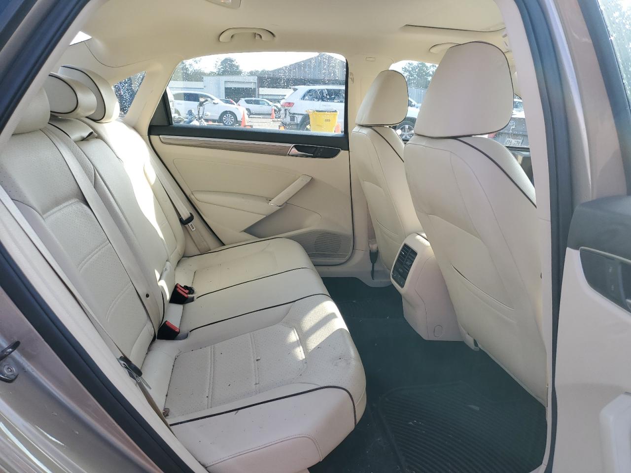 2017 Volkswagen Passat Se VIN: 1VWGT7A31HC059556 Lot: 86749044