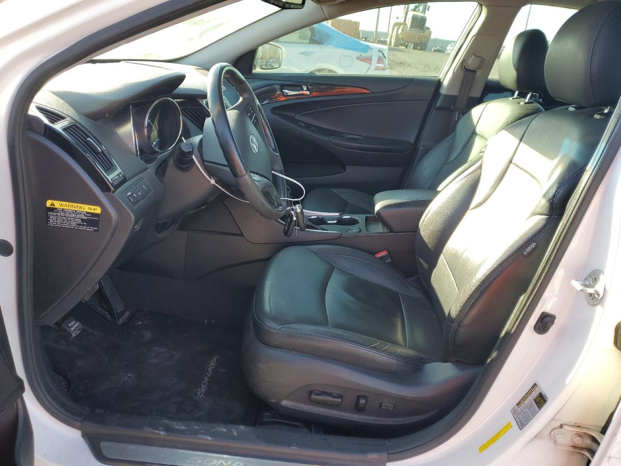 2013 Hyundai Sonata - Image 7