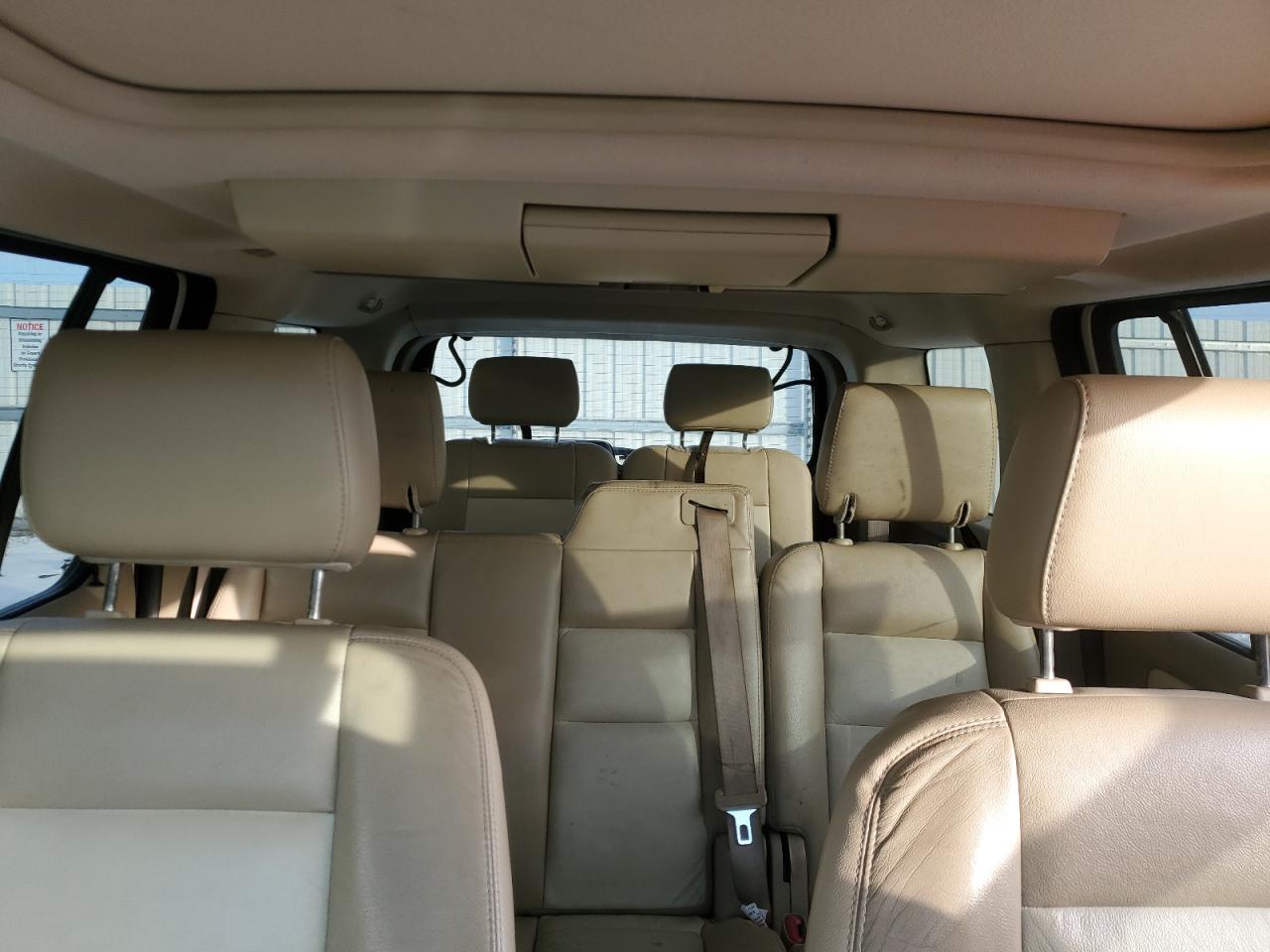 2008 Ford Explorer - Image 10
