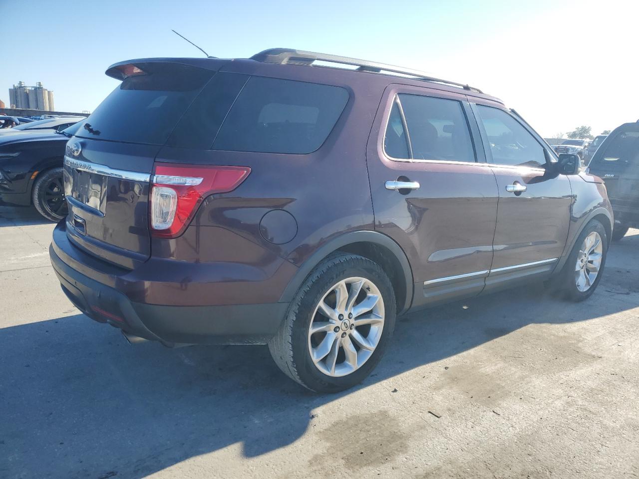 2011 Ford Explorer - Image 3