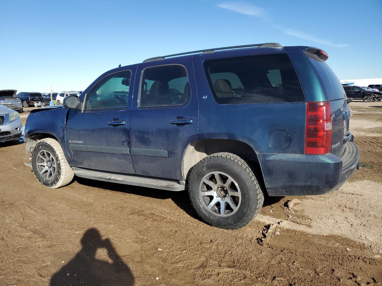 2007 Chevrolet Tahoe - Image 2