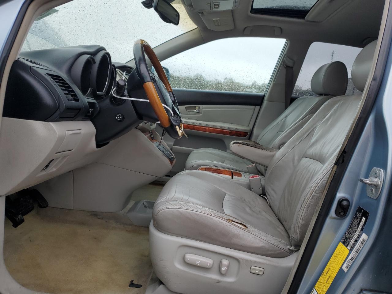 2005 Lexus RX - Image 7